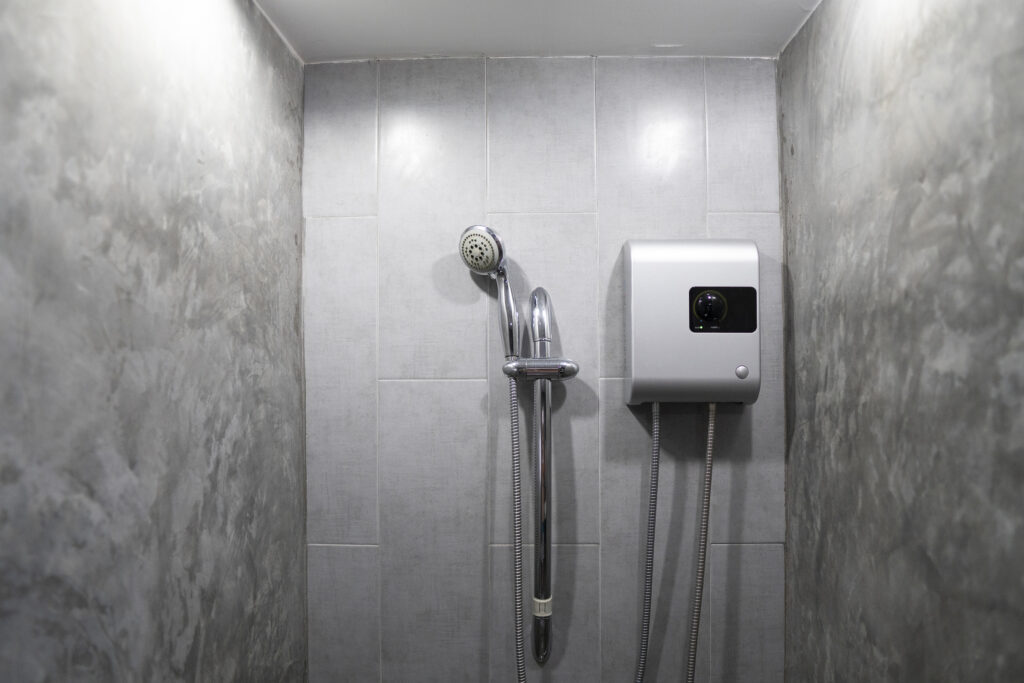 Tankless Water Heater Advantages for Large Families with High Hot Water Demand